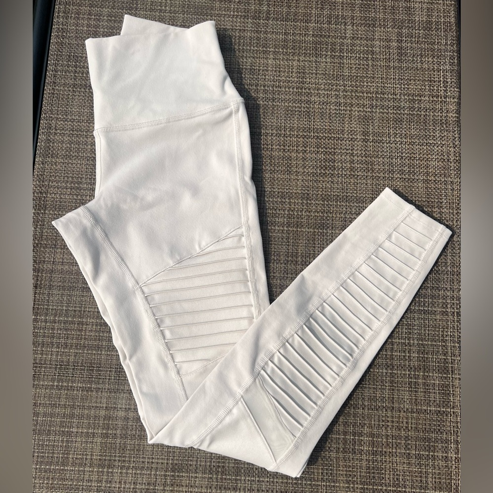 Alo yoga high waisted moto legging